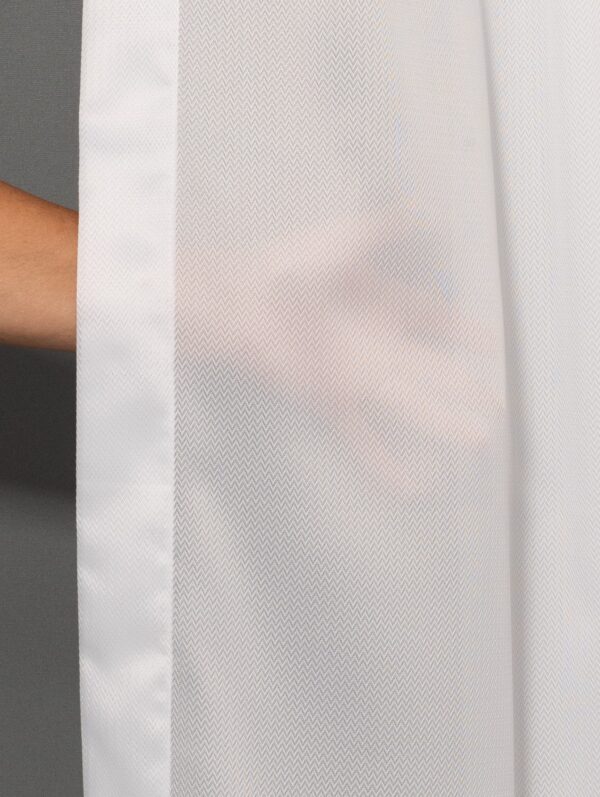 6303 Bela - Image 3